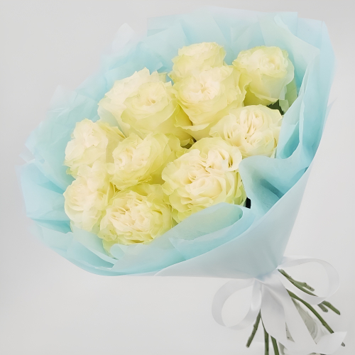 Букет «Кружевное облачко» – 11 белоснежных роз в нежной упаковке Электросталь Московская область